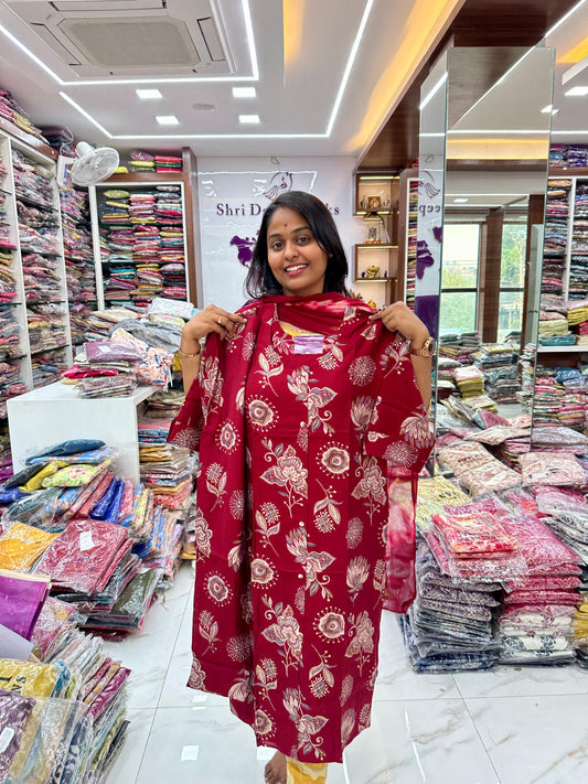 Co Ord Set Kumkum Red with Dupatta