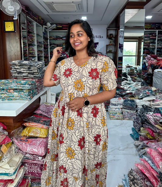 Kalamkari Cotton Puff Midi - Red Sun Flower