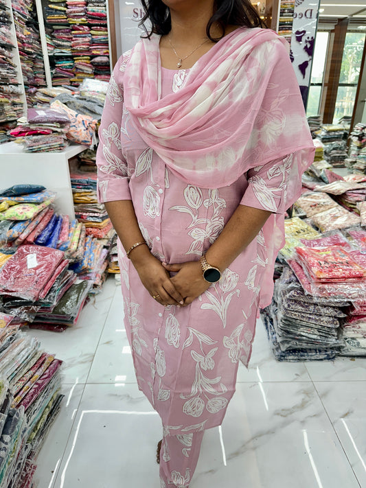 Co Ord Set Baby Pink Floral print with Dupatta