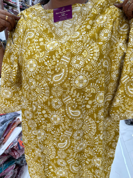 Budget Kurti - SOKT13