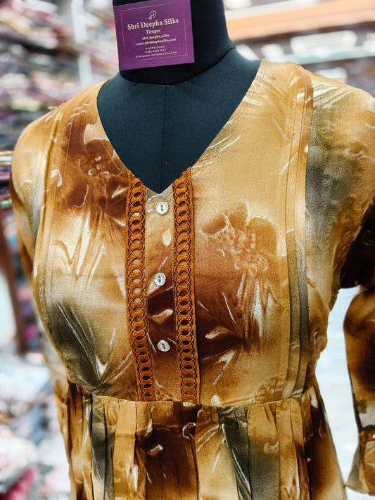 Spun Cotton Chocolate Coffee Feeding Midi - FM18