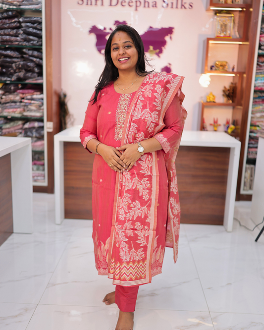 Traditional Pattu Style Weaving Silk 3 Pcs Salwar Set - VNSS16