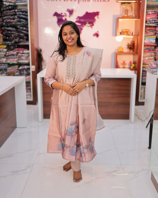 Premium Banarasi Silk 3 Pcs Salwar Set - VNSS08