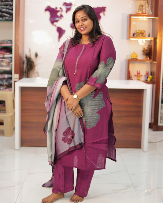Pure Muslin Elegant Embroidery 3 Pcs Salwar Set - IBSS07