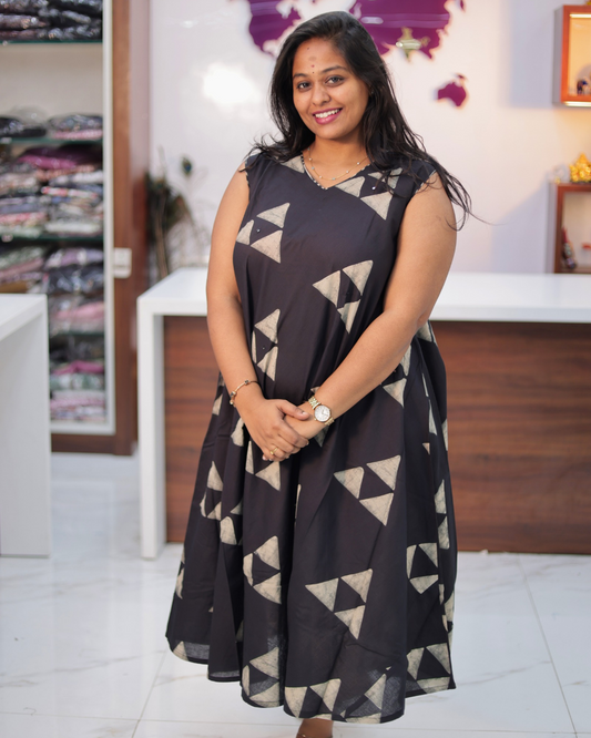 Hand Block Hand Embroidery Pure Cotton Black Co Ord Set - IBCS06