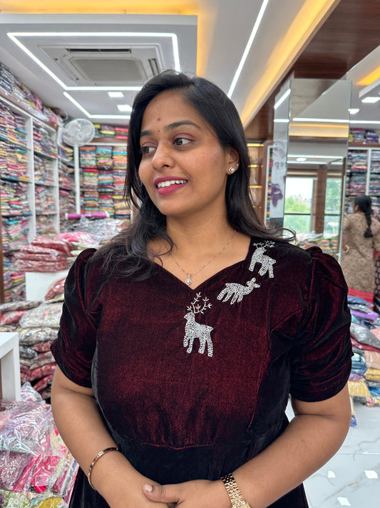 Reindeer Velvet Midi Dress Maroon