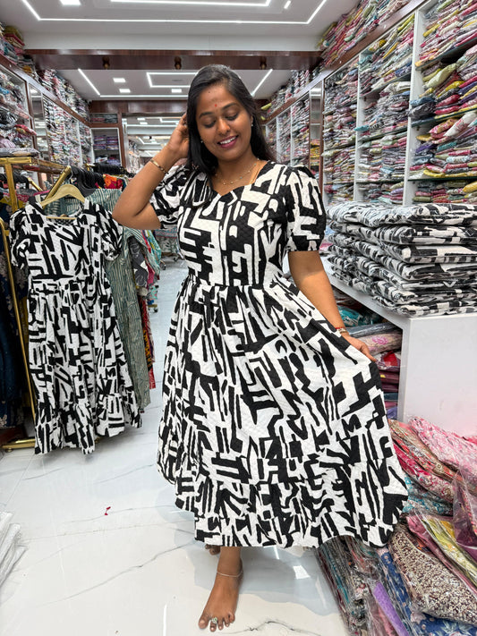 Bubble Midi black and white