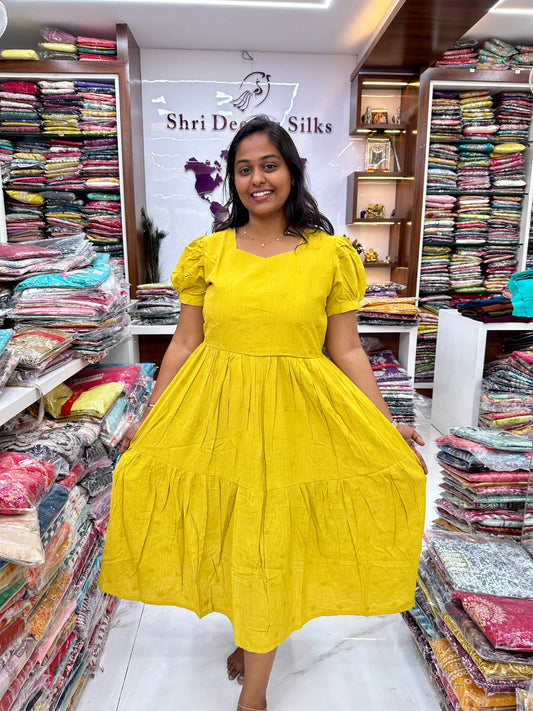 Wrinkle Puff Midi Yellow