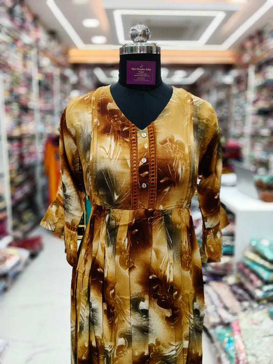 Spun Cotton Chocolate Coffee Feeding Midi - FM18