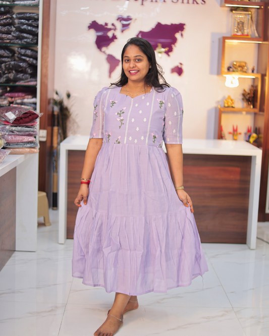 Chanderi Silk Thread Embroidery Puff Midi - ASMD08