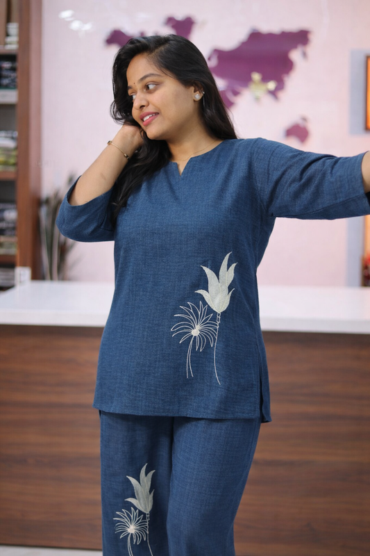 Trendy Vacation Blue Flower Short Co Ord Set- TVSC36