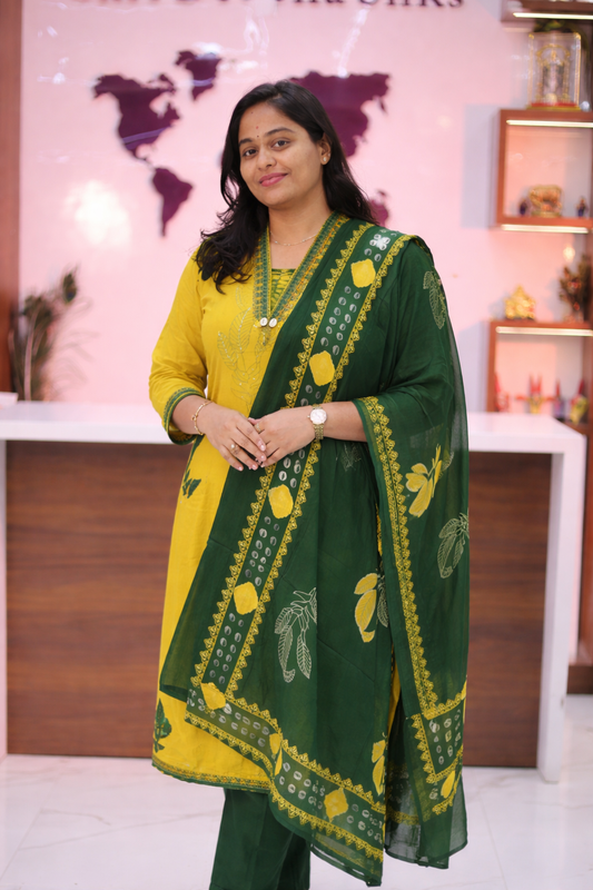 Noor Mustard Grace Cotton 3 Pcs Salwar Set - PCSS26