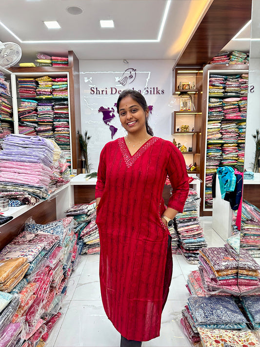 Spun Cotton Mirror work Kurthi with pocket